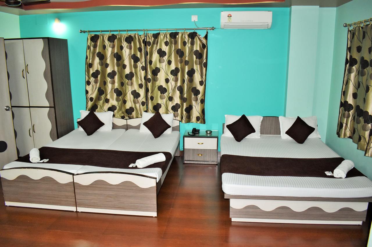Hotel Debjyoti Siliguri Zewnętrze zdjęcie